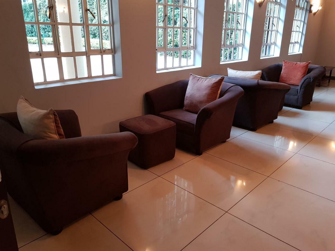 Hotel Margarita House à Nairobi Extérieur photo